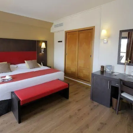 Hotel Marina Luz 4*